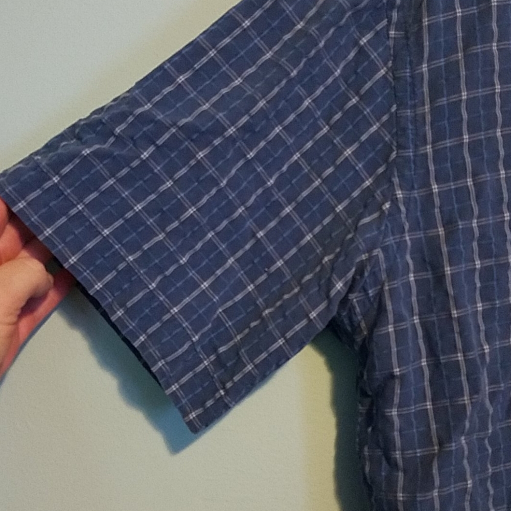 Tommy Hilfiger like new mens shirt - Picture 4 of 7
